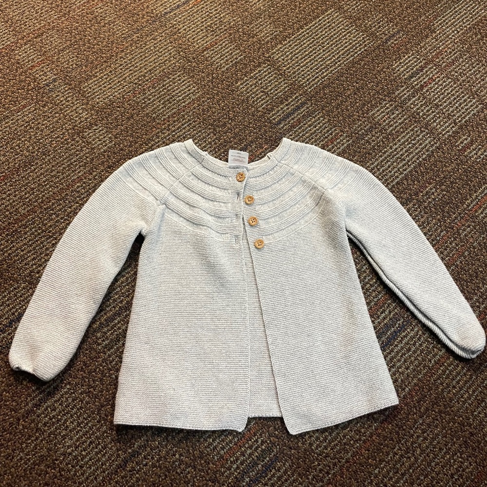 Girl’s Sweater